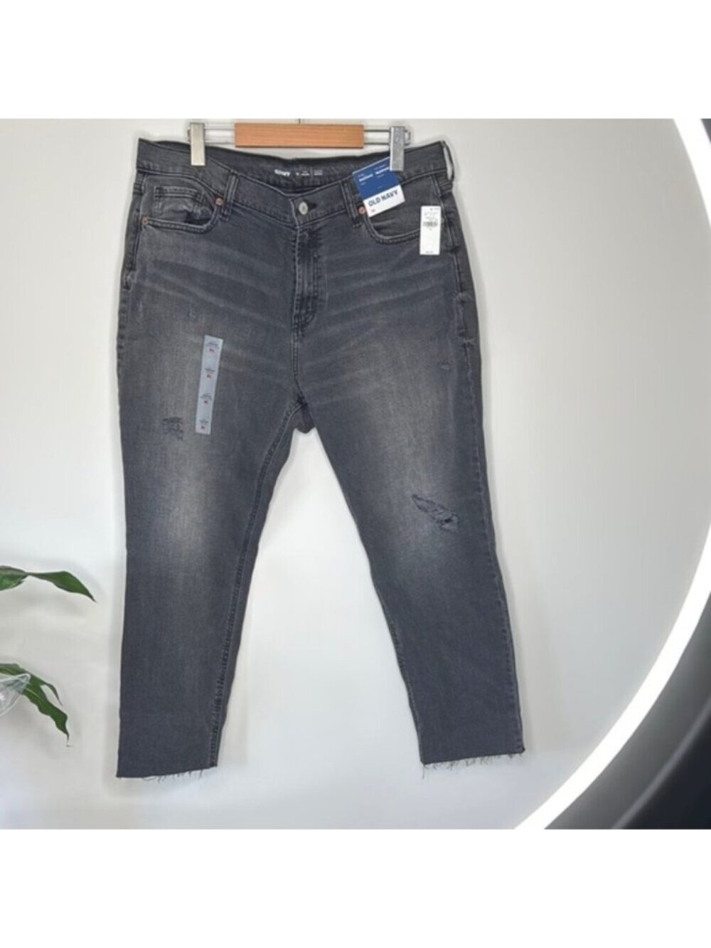 Old Navy Women Gray Distressed Ankle Cropped Jeans with Stretch Plus Size 14